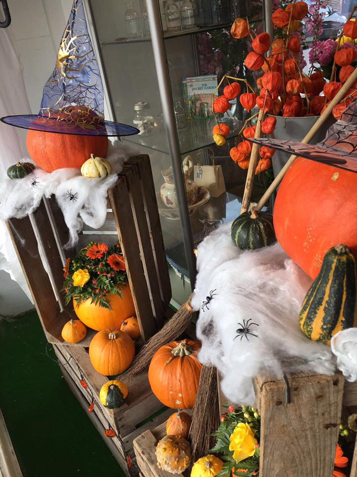 Hallowen Folkestone Florist