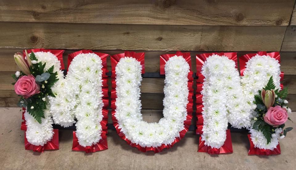 Wreath Mum
